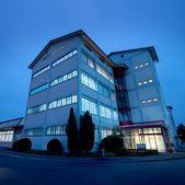 {f:if(condition:image.alternative, then:image.alternative, else: header->f:format.stripTags()})